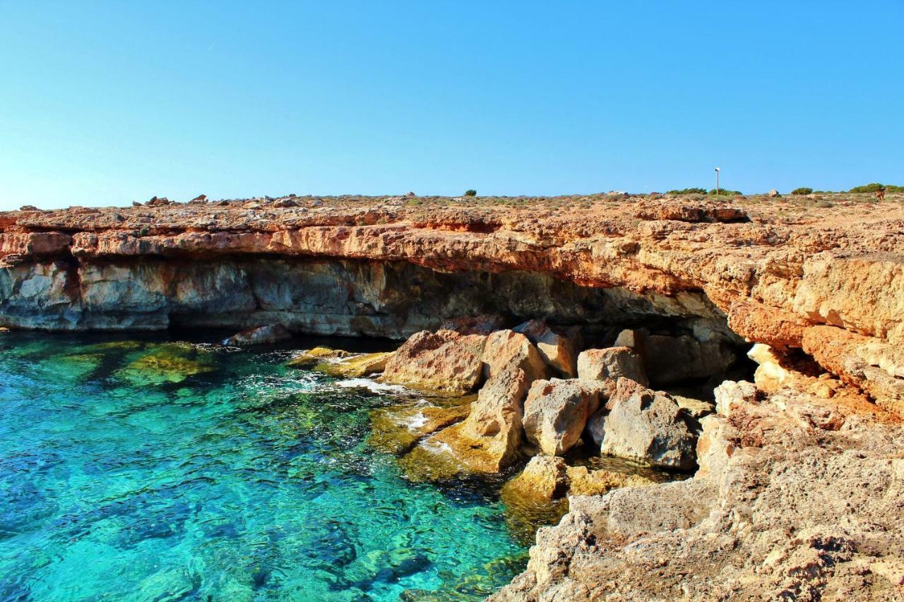Ca Na Clar Villa Sa Ràpita Buitenkant foto